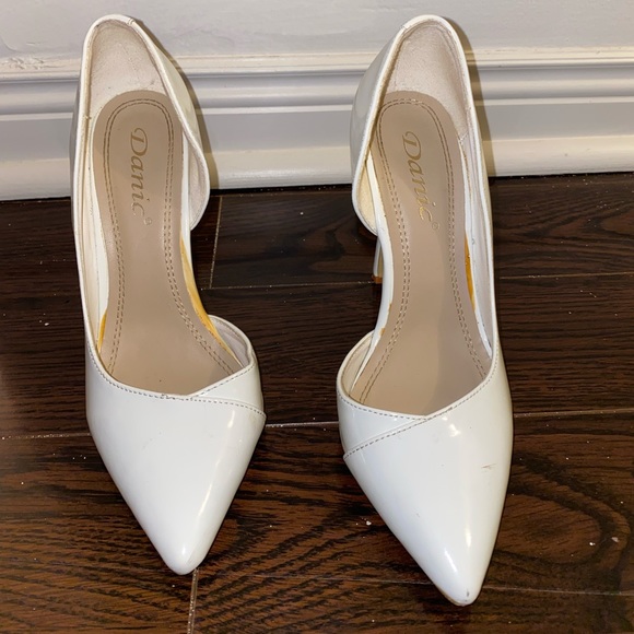 White heels - Picture 2 of 4